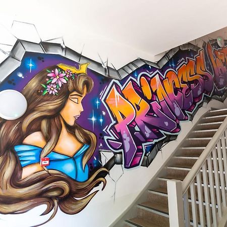 Princess Lofts City Centre Studios With Nespresso Coffee Machines & New Fast Wifi By Stayright Swansea Bagian luar foto