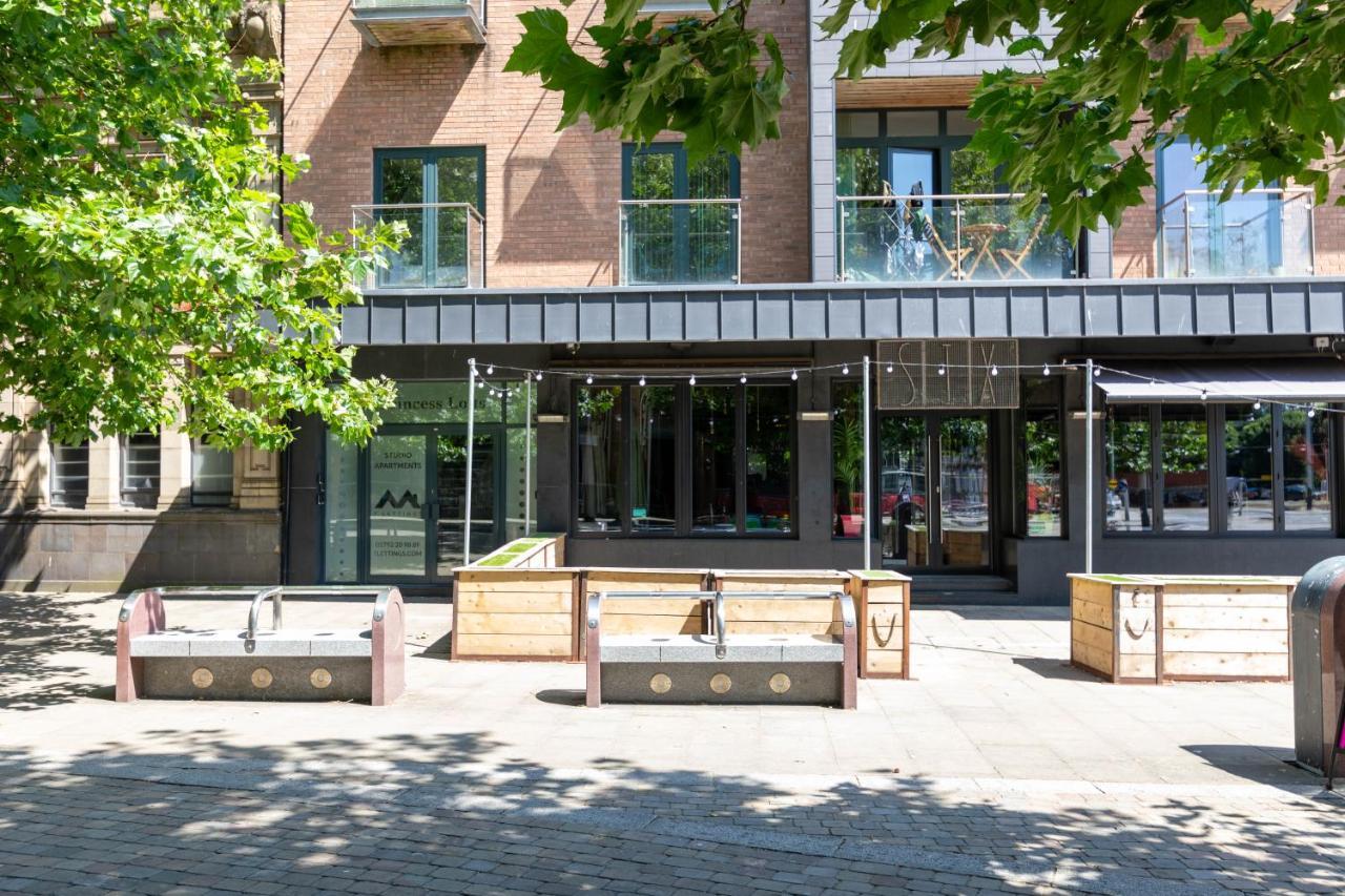 Princess Lofts City Centre Studios With Nespresso Coffee Machines & New Fast Wifi By Stayright Swansea Bagian luar foto