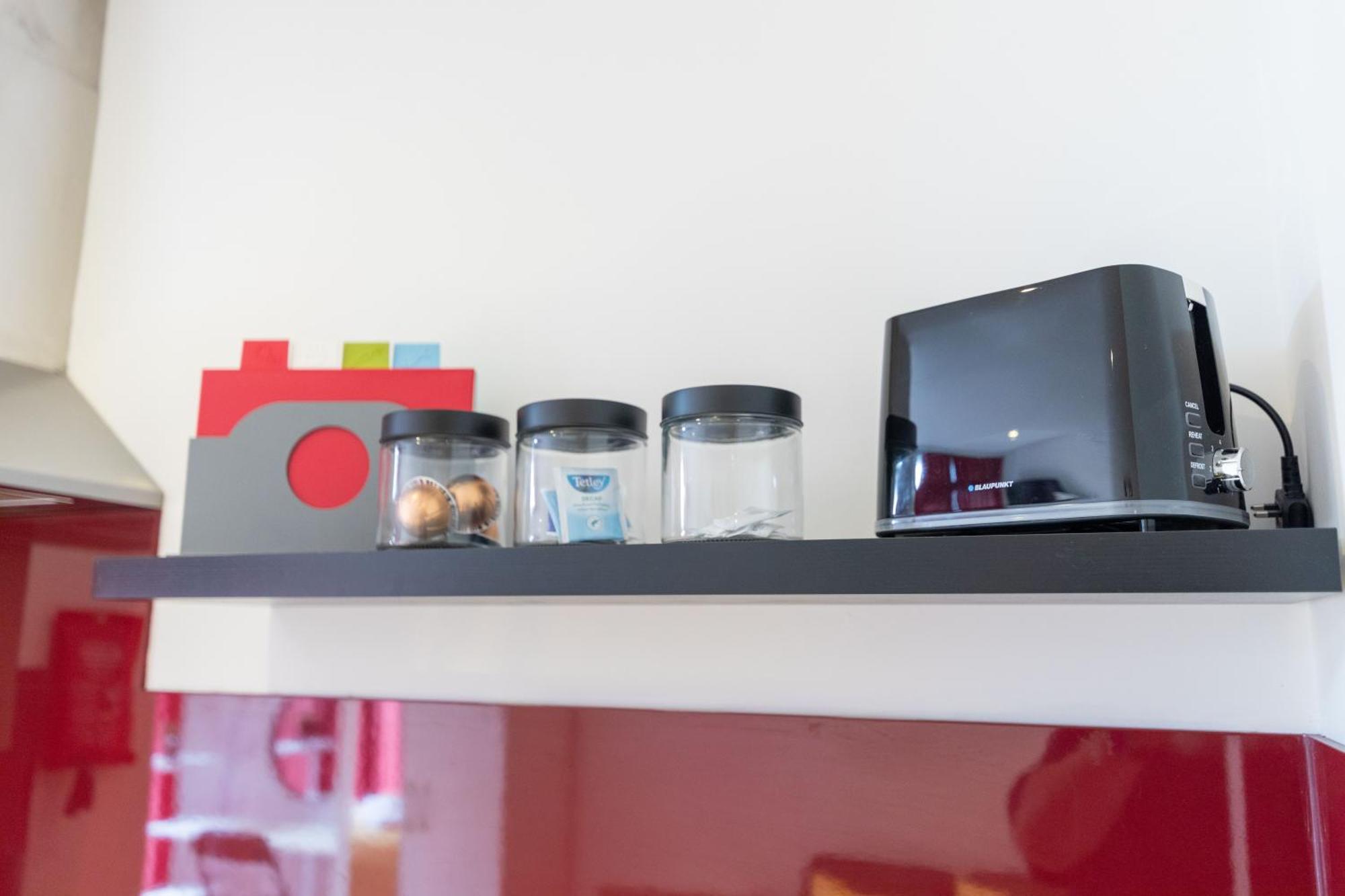 Princess Lofts City Centre Studios With Nespresso Coffee Machines & New Fast Wifi By Stayright Swansea Bagian luar foto